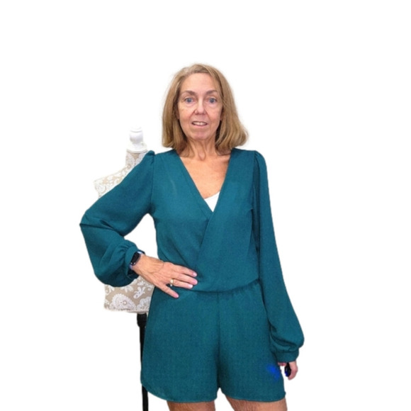 Windsor Green Romper, No Size See Measurements - Picture 1 of 4